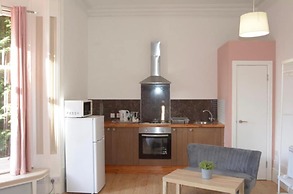 Remarkable 1 Bed Apartment in Birmingham