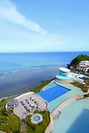 RIHGA Royal Laguna Guam Resort