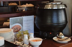 RIHGA Royal Laguna Guam Resort