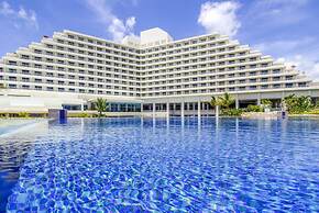 RIHGA Royal Laguna Guam Resort