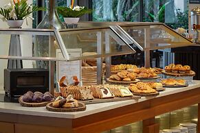 RIHGA Royal Laguna Guam Resort