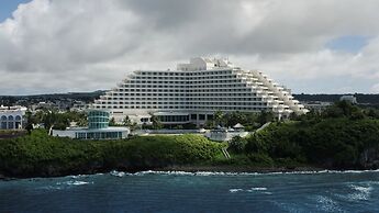 RIHGA Royal Laguna Guam Resort