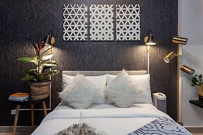 Buenbyahe Rooms  F Residences near Edsa