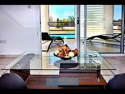 Villa 200m To The Coral Bay Strip, Large Pool