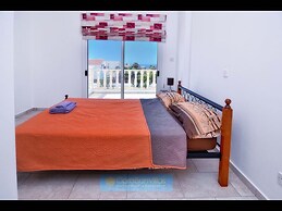 Villa 200m To The Coral Bay Strip, Large Pool