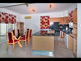 Villa 200m To The Coral Bay Strip, Large Pool