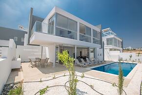 Protaras Holiday Villa Bp2