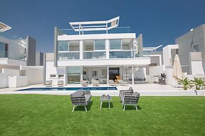 Protaras Holiday Villa Bp13