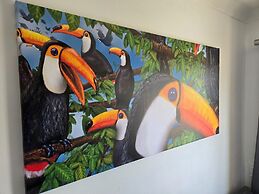 3 Bed House Stunning Views And Free Parking