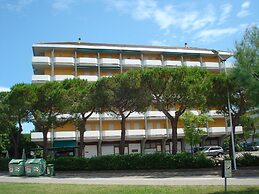 Luminous Apartment With sea View Terrace