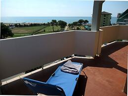 Luminous Apartment With sea View Terrace