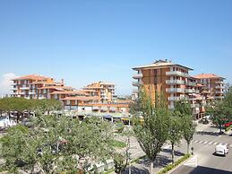 Lovely Flat With Terrace 350m From the Sea-beahost