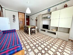 Luminous Flat With Terrace 250m From the sea