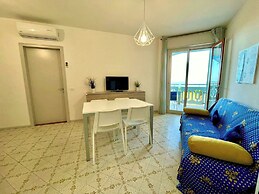 Beachfront Flat With sea View