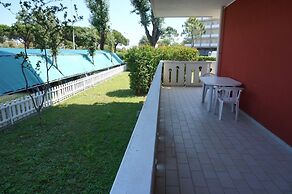 Homely Apartment for up to 6 Guests With Pool