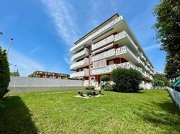 Homely Apartment With Shared Pool