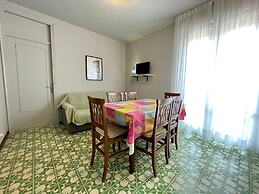 Flat With Luminous Terrace by the sea - Beahost