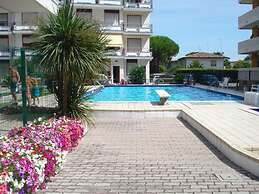 Superb Apartment With Swimming Pool