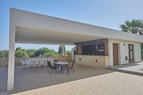 Protaras Holiday Villa Pa7 Private 7 Bedroom Villa