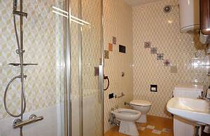 Lovely Flat a Stone's Throw From the Port-beahost