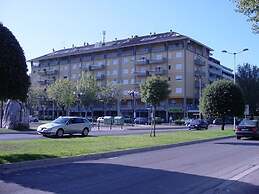 Lovely Flat a Stone's Throw From the Port-beahost