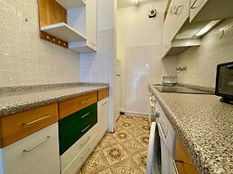 Enjoy the Pool at our Cozy Flat