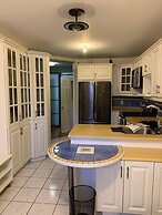 Stunning Flat With City View - M M B Tourista