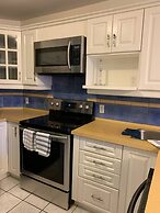 Stunning Flat With City View - M M B Tourista