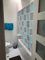 Spacious Apartment - M M C Tourista