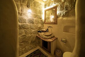 Doda Artisanal Cave Hotel - Adults Only