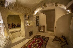 Doda Artisanal Cave Hotel - Adults Only