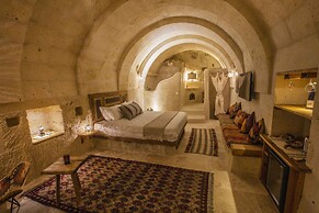 Doda Artisanal Cave Hotel - Adults Only