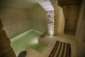 Doda Artisanal Cave Hotel - Adults Only