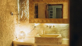 Doda Artisanal Cave Hotel - Adults Only