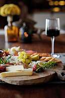 Doda Artisanal Cave Hotel - Adults Only