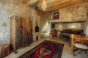 Doda Artisanal Cave Hotel - Adults Only