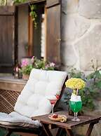 Doda Artisanal Cave Hotel - Adults Only