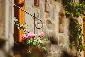 Doda Artisanal Cave Hotel - Adults Only