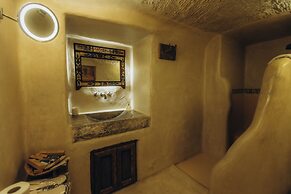 Doda Artisanal Cave Hotel - Adults Only