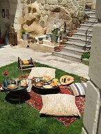 Doda Artisanal Cave Hotel +14