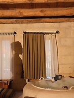 Doda Artisanal Cave Hotel +14