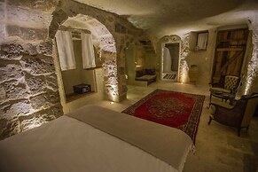 Doda Artisanal Cave Hotel - Adults Only