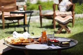 Doda Artisanal Cave Hotel - Adults Only