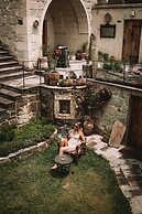 Doda Artisanal Cave Hotel - Adults Only