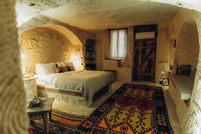 Doda Artisanal Cave Hotel - Adults Only