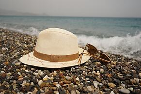 Theros All Suite Hotel - Adults Only