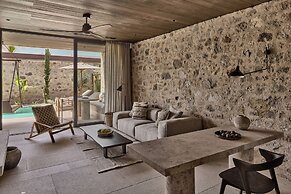 Theros All Suite Hotel - Adults Only