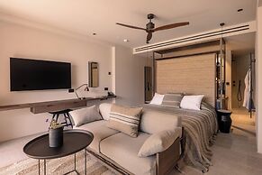 Theros All Suite Hotel - Adults Only