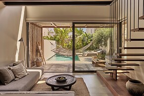 Theros All Suite Hotel - Adults Only