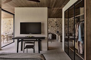 Theros All Suite Hotel - Adults Only